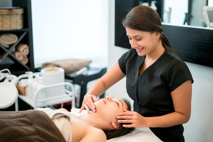 massage therapist in Washington Township, MI
